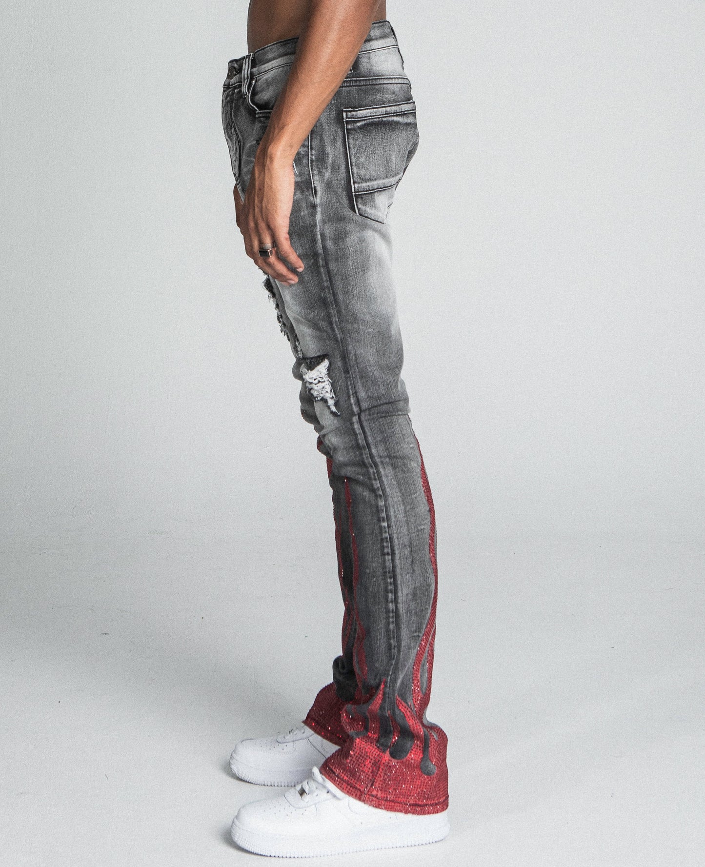 AJ23SK FLAME RHINESTONE STACKED JEANS