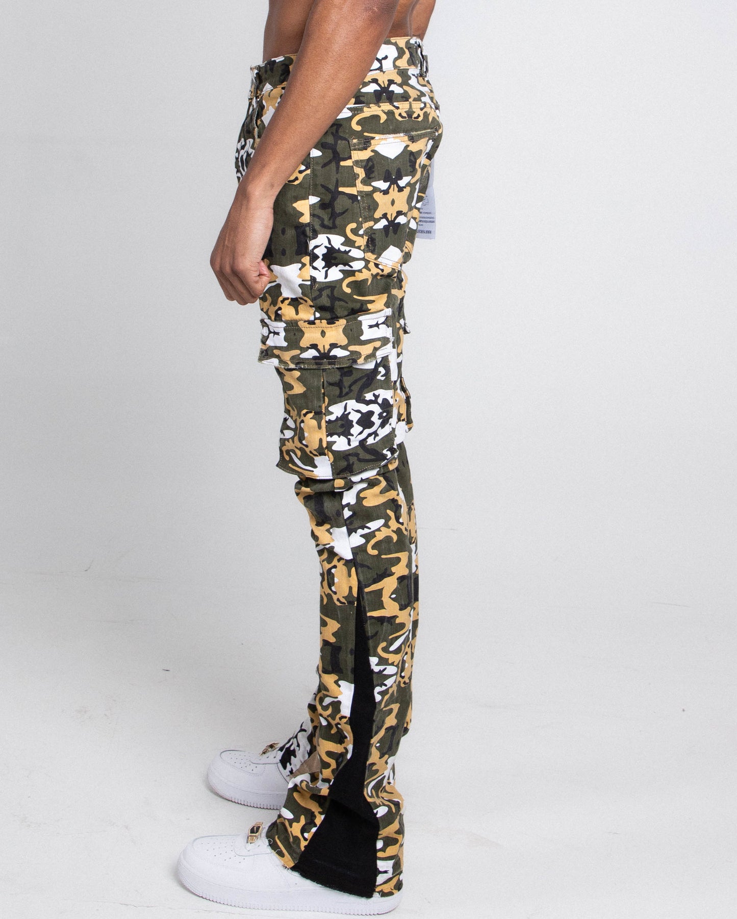 AJS699-10 CAMO STACKED CARGO PANTS