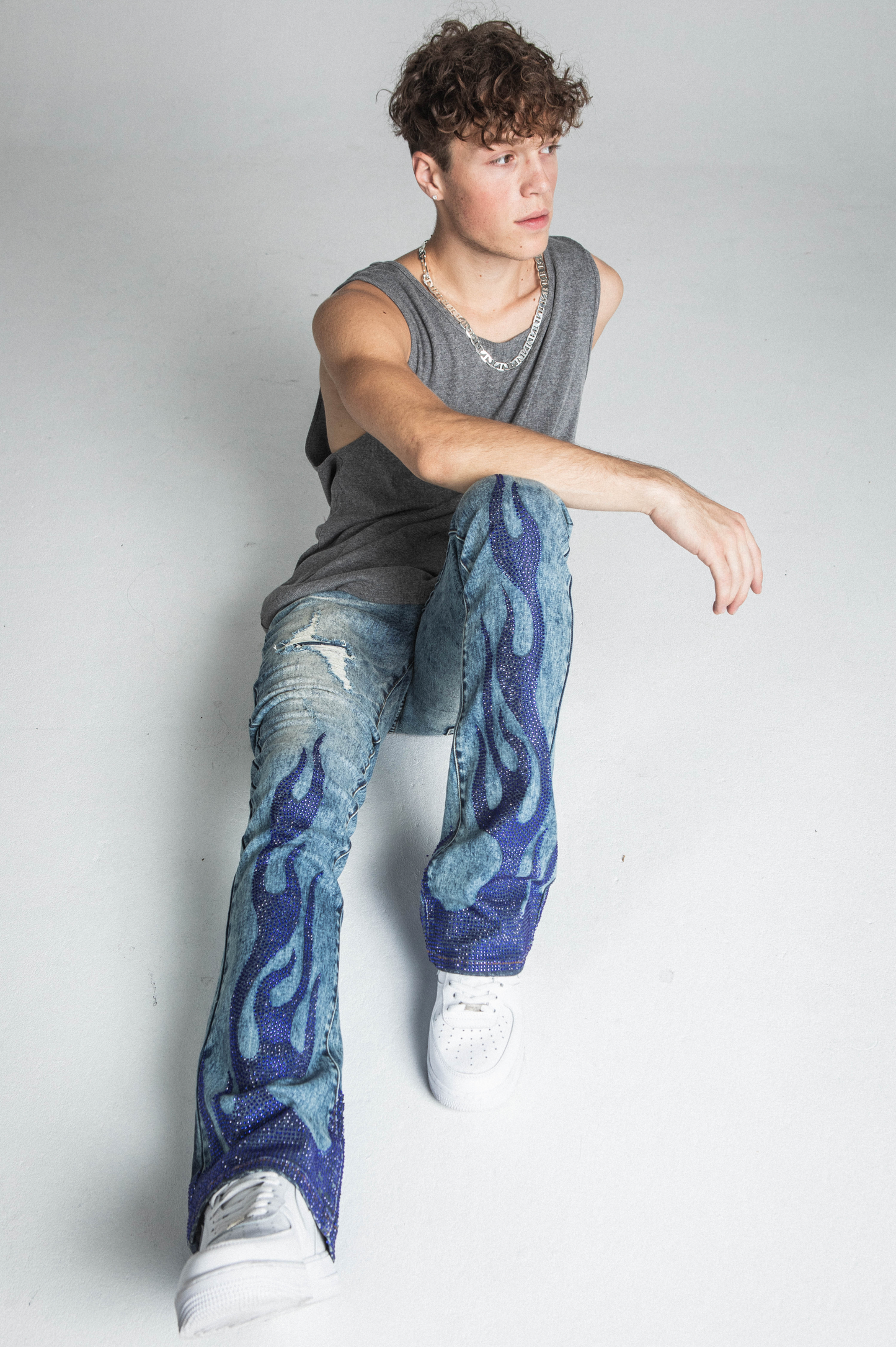 AJ23SK FLAME RHINESTONE STACKED JEANS