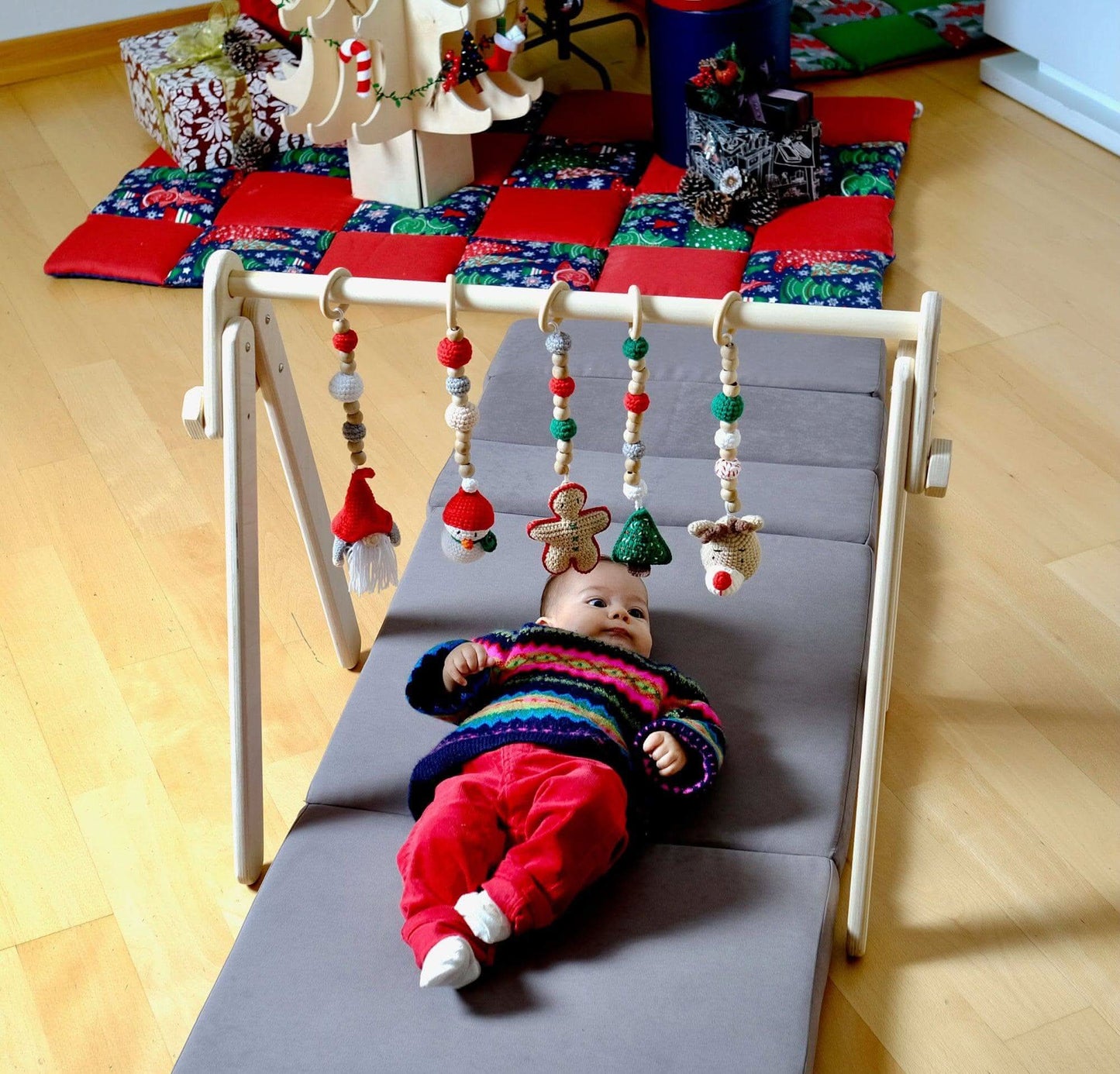 Baby Play Gym & Hanging Toys