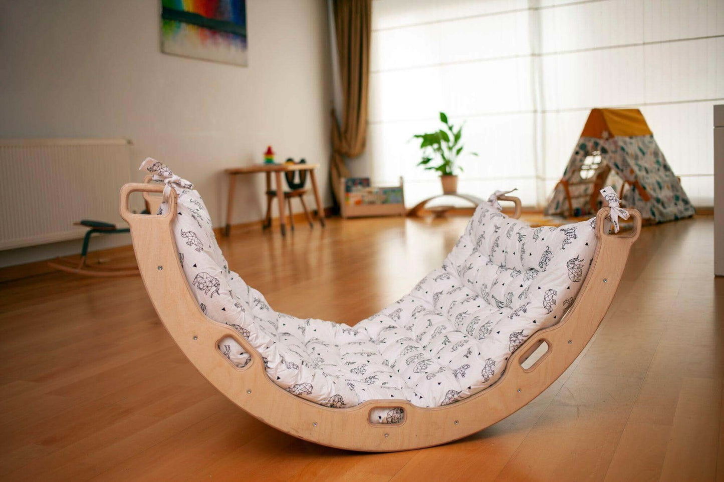 Climbing Arch / Rocker with Origami Pattern Pillow